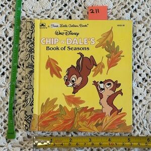 Disney Chip 'n Dale's Book of Seasons - Yellow